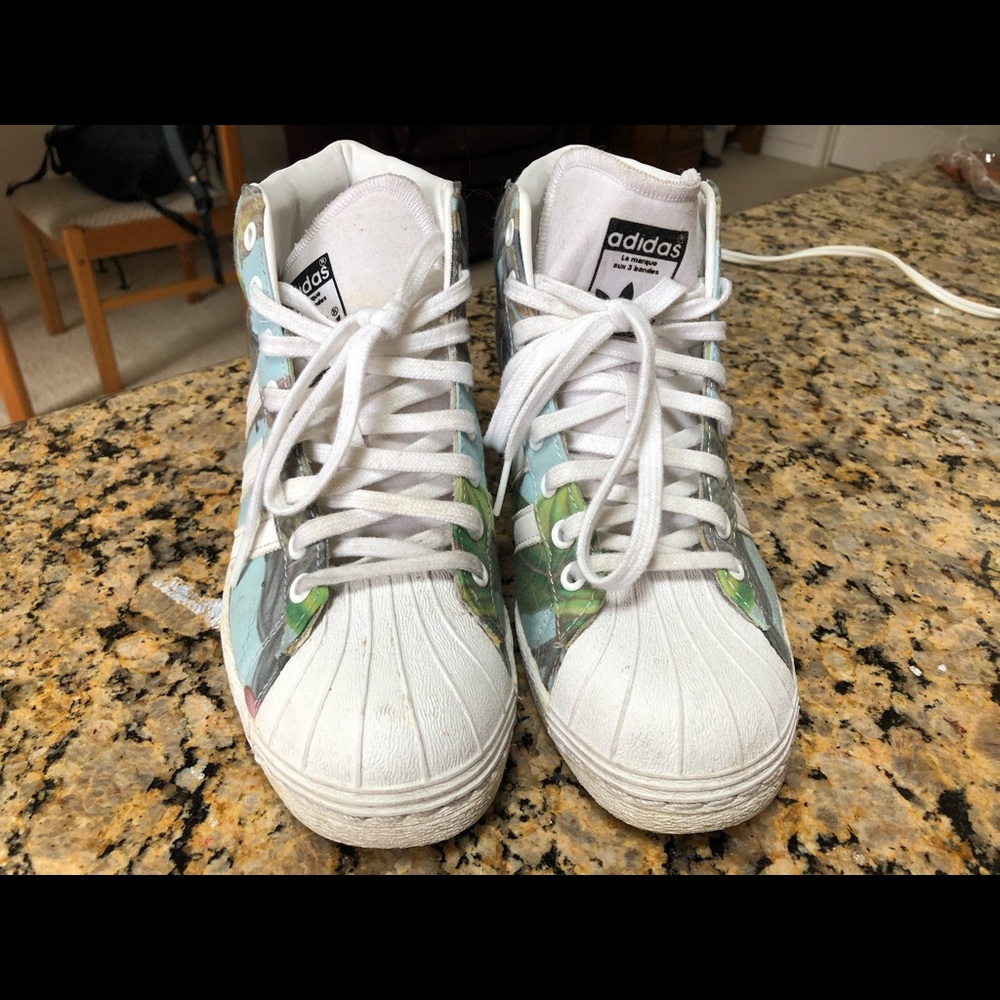 Adidas - Picture 5 of 8